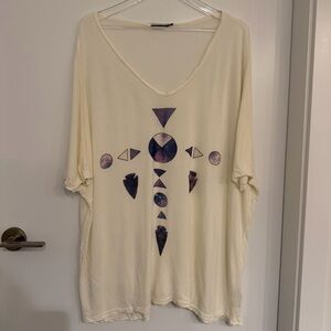 NWOT - Talula - White/Cream Geometric Print Women's Oversized Top
